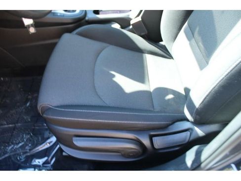 Used 2023 Kia Forte LXS image 19