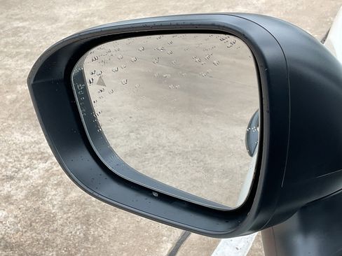 New 2025 Nissan Rogue S image 10