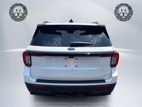 New 2026 Ford Explorer ST-Line w/ ST-Line Street Pack AWD/4WD image 7