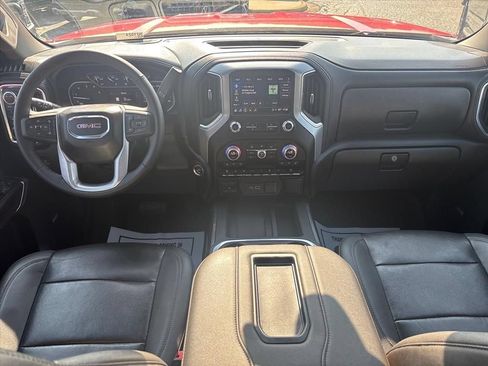 Used 2022 GMC Sierra 2500 SLT w/ SLT Preferred Package AWD/4WD image 21