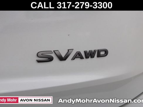 Used 2024 Nissan Rogue SV AWD/4WD image 9