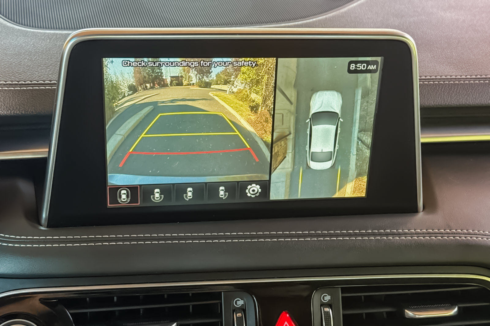 Used 2019 Genesis G70 3.3T Design RWD image 27