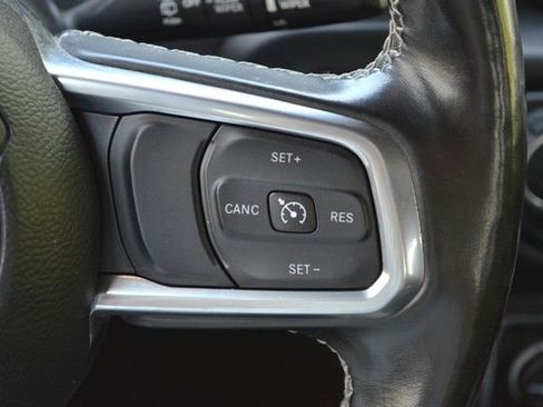 Used 2021 Jeep Wrangler Unlimited Sahara AWD/4WD image 21