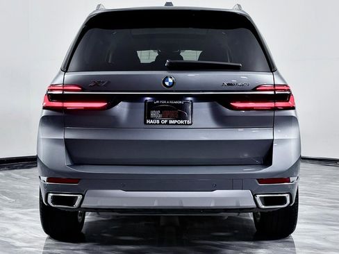 Used 2025 BMW X7 xDrive40i image 8