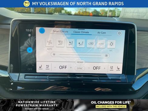 New 2026 Volkswagen Atlas SE image 8