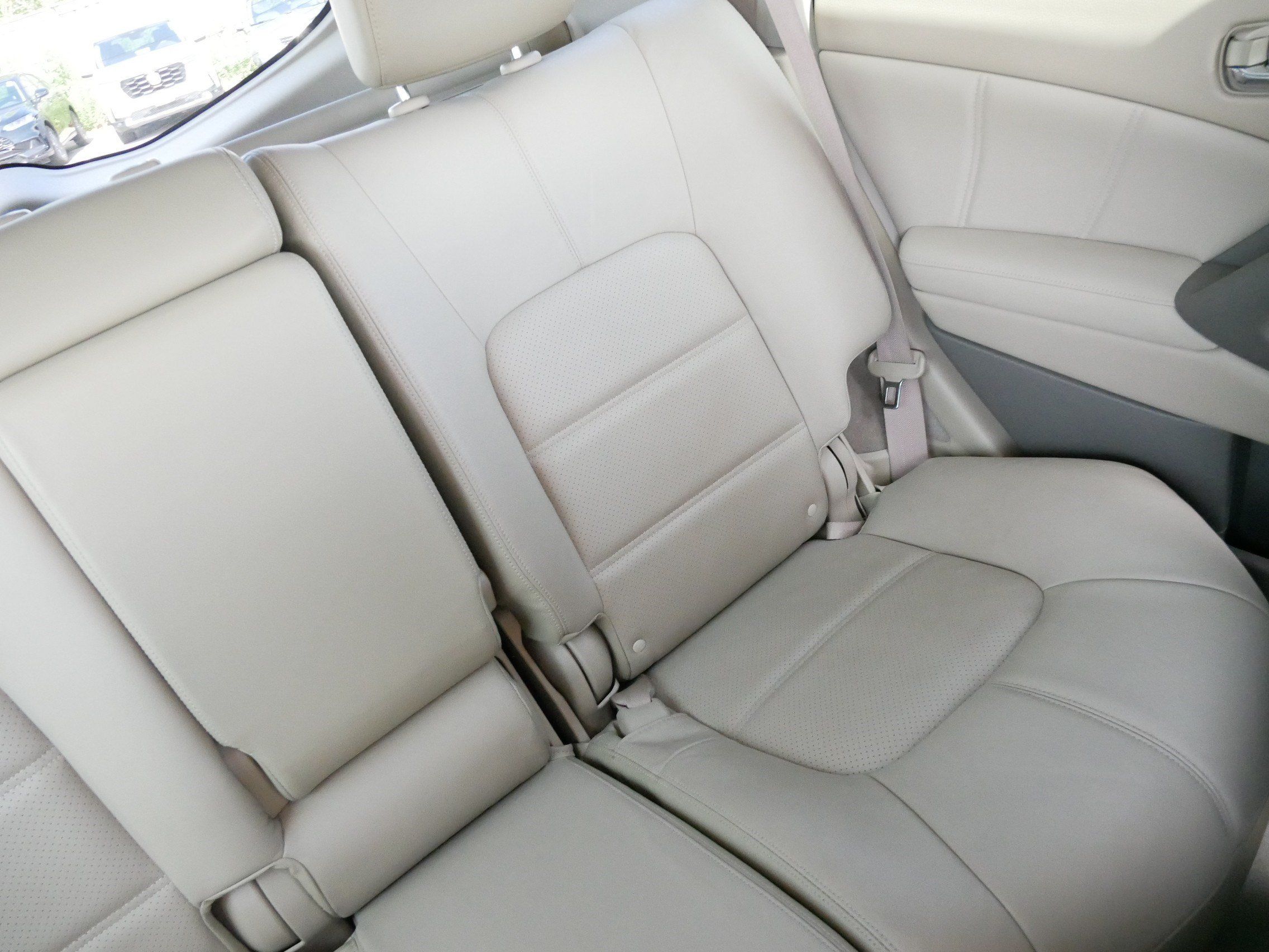 Used 2012 Nissan Murano LE w/ Platinum Pkg AWD/4WD image 14
