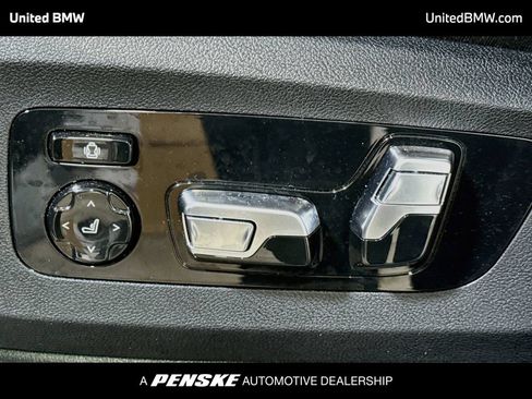 Used 2026 BMW X5 xDrive50e w/ Executive Package AWD/4WD image 4