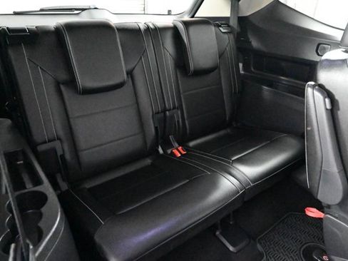 Certified 2023 Volkswagen Atlas SE w/ Panoramic Sunroof Package image 16