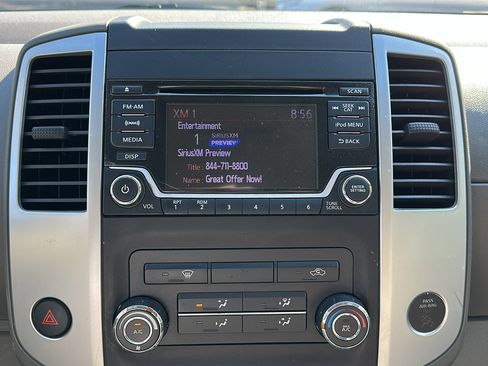 Used 2018 Nissan Frontier SV image 19