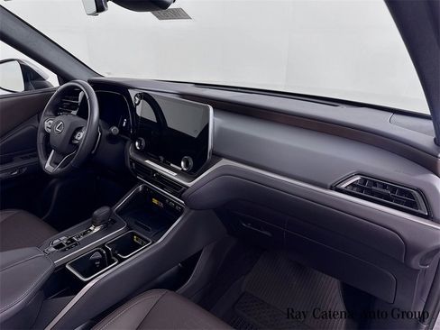 Used 2025 Lexus TX 350 AWD image 32