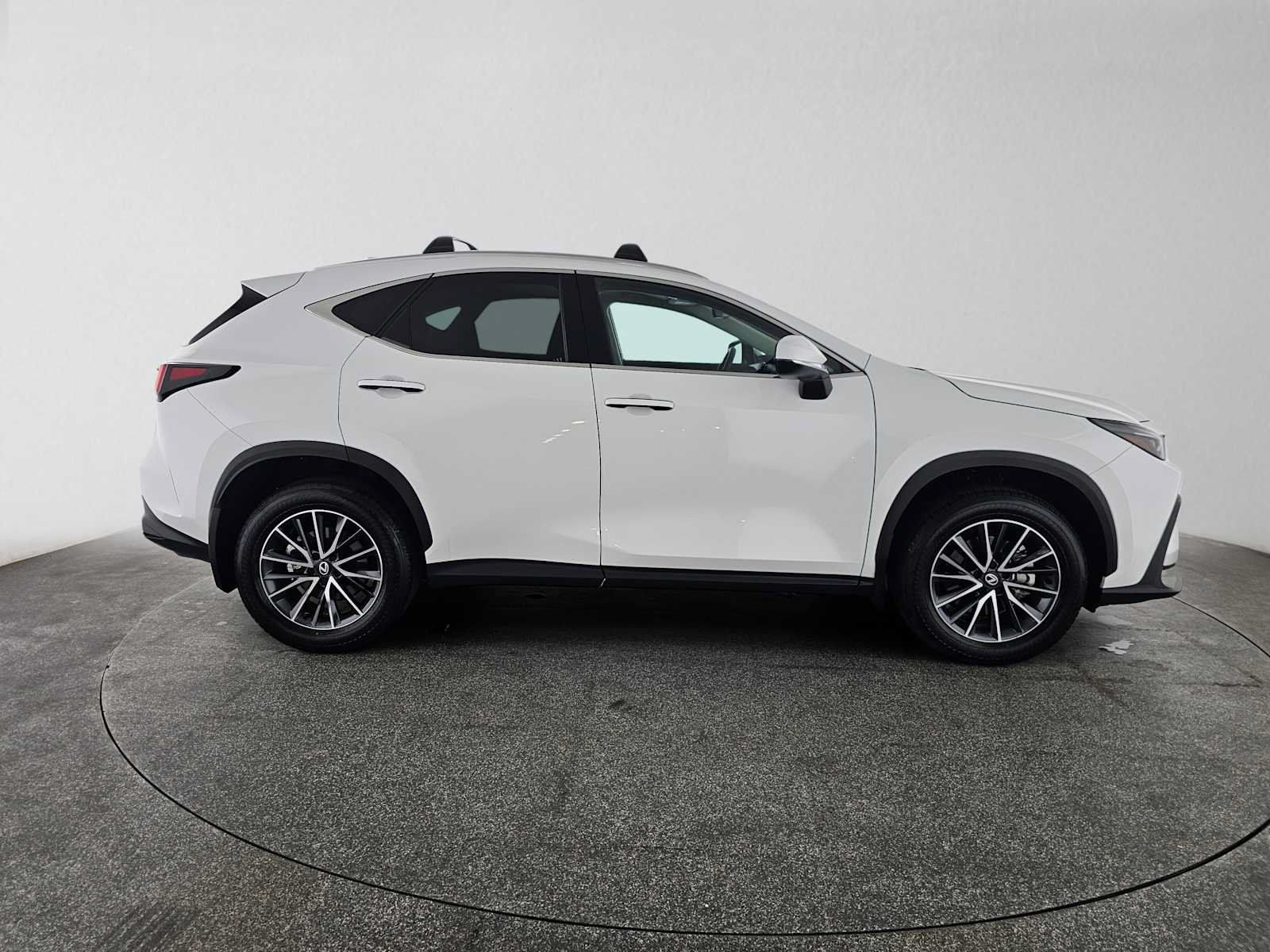 Certified 2026 Lexus NX 350 AWD w/ Accessory Package (2T) image 2