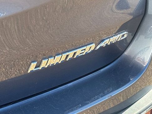 Used 2019 Toyota Highlander Limited image 30