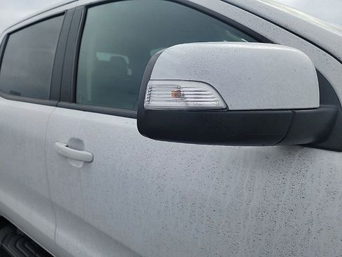 Used 2023 Ford Ranger Lariat w/ FX4 Off-Road Package image 9