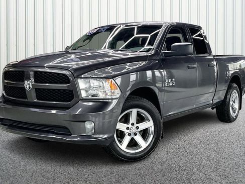 Used 2018 RAM 1500 Express image 3