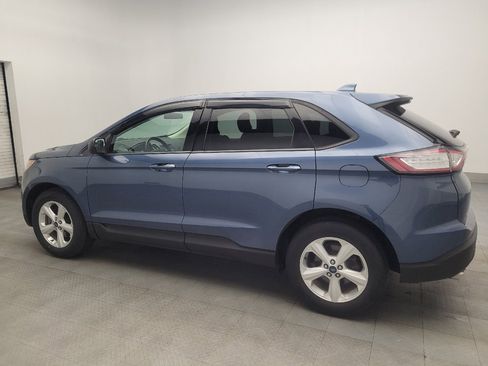 Used 2018 Ford Edge SE image 3