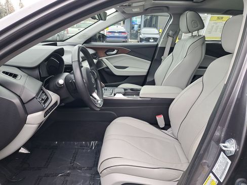 Used 2021 Acura TLX w/ Advance Package image 12