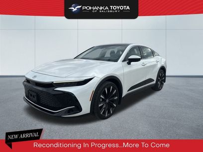 Used 2023 Toyota Crown Platinum