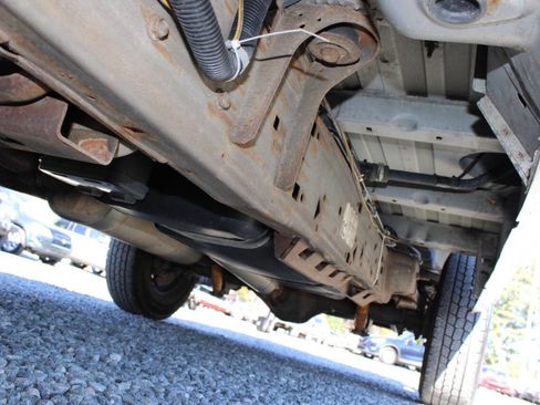 Used 2013 GMC Savana 3500 w/ Power Package image 24