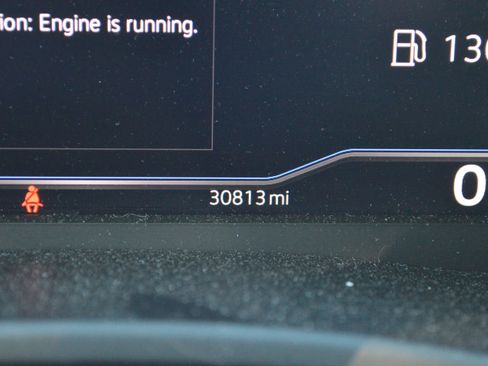 Used 2022 Volkswagen Atlas Cross Sport SE image 16