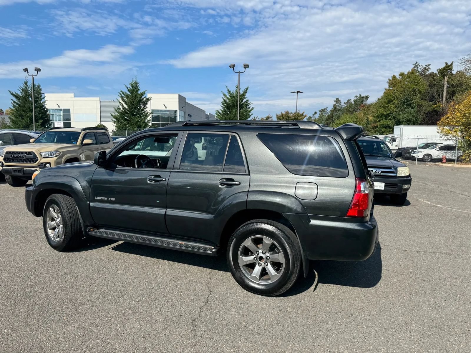 Used 2007 Toyota 4Runner Limited AWD/4WD image 8