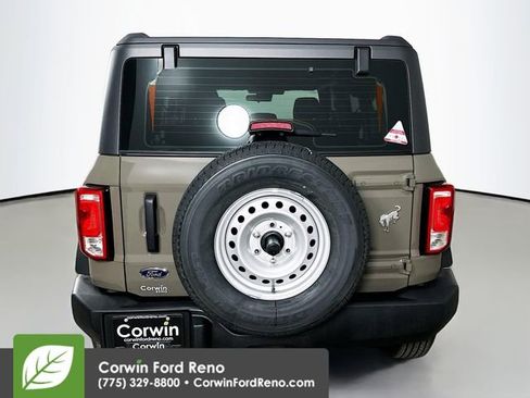 New 2025 Ford Bronco 4-Door image 6