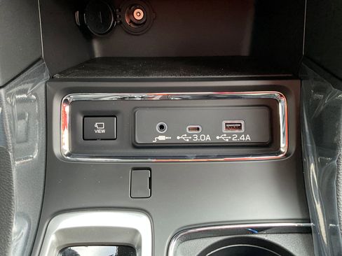 New 2026 Subaru Ascent Limited image 23