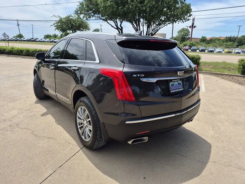 Used 2017 Cadillac XT5 Luxury w/ Driver Awareness Package FWD image 8