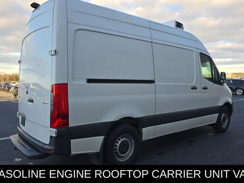 Used 2023 Mercedes-Benz Sprinter 1500 image 4