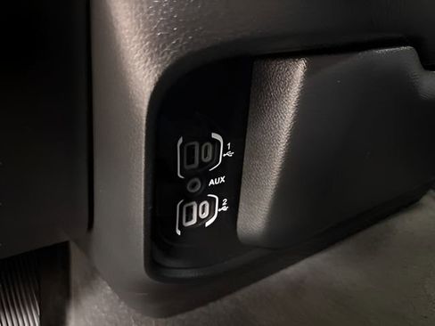 Used 2023 RAM 1500 Tradesman image 29