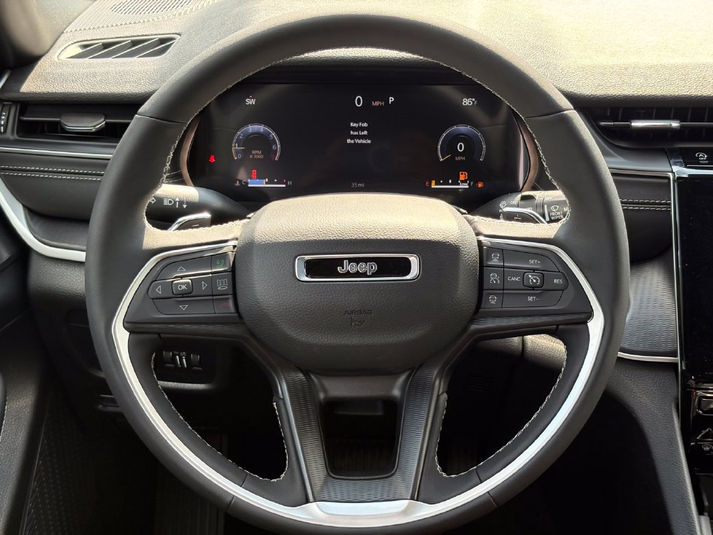 New 2026 Jeep Grand Cherokee Laredo X RWD image 38
