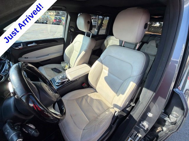 Used 2019 Mercedes-Benz GLS 450 4MATIC image 34