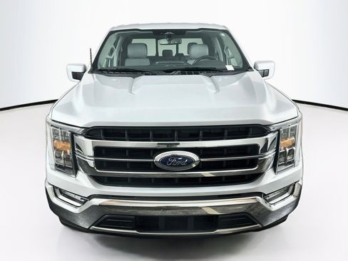 Used 2022 Ford F150 Lariat w/ Bed Utility Package RWD image 2