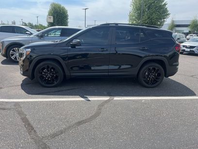 Used 2022 GMC Terrain SLE w/ Driver Convenience Package