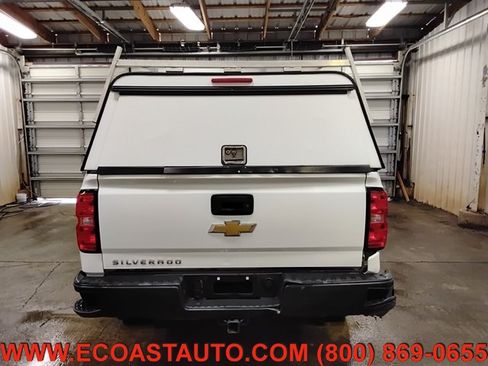 Used 2017 Chevrolet Silverado 1500 W/T w/ Trailering Package RWD image 7