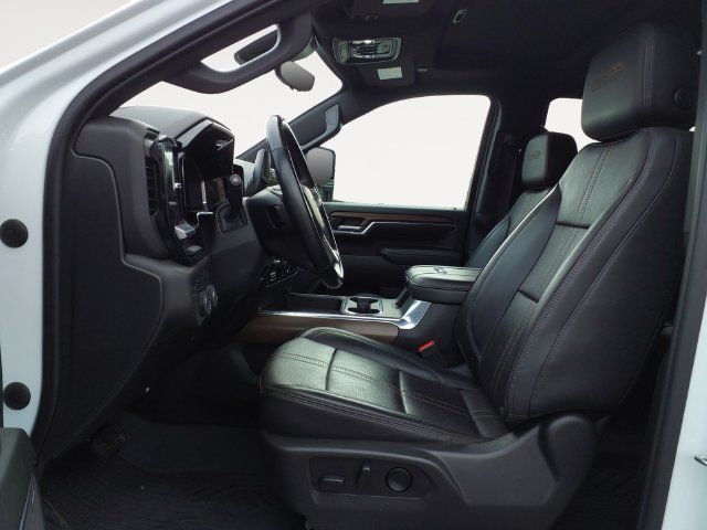 Used 2024 Chevrolet Silverado 3500 High Country w/ High Country Premium Package AWD/4WD image 11