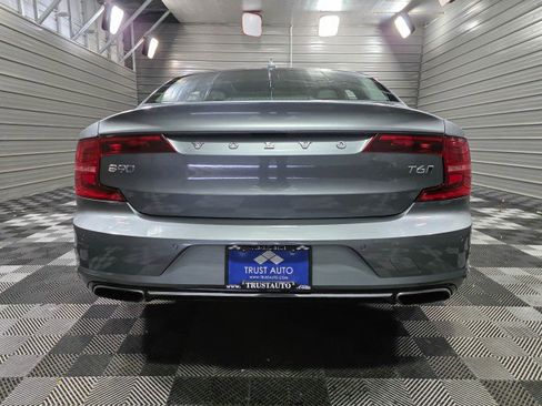 Used 2018 Volvo S90 T6 Momentum w/ Momentum Plus Package image 6