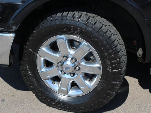 Used 2014 Ford F150 Lariat w/ Equipment Group 502A Luxury RWD image 17