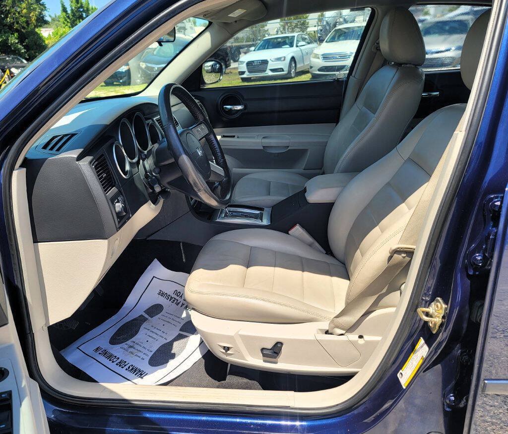 Used 2006 Dodge Charger R/T w/ Convenience Group II RWD image 9