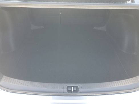 Certified 2024 Toyota Corolla SE FWD image 9