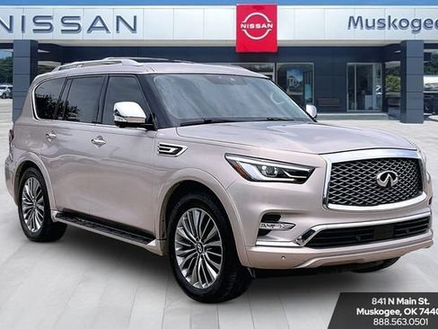 Used 2019 INFINITI QX80 Luxe w/ 22" Wheel Package RWD image 1