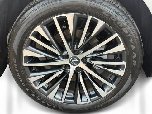 Certified 2026 Lexus RX 350 w/ Convenience Package AWD/4WD image 11