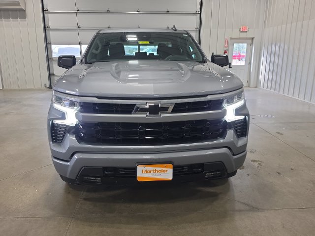 Used 2023 Chevrolet Silverado 1500 RST AWD/4WD image 3