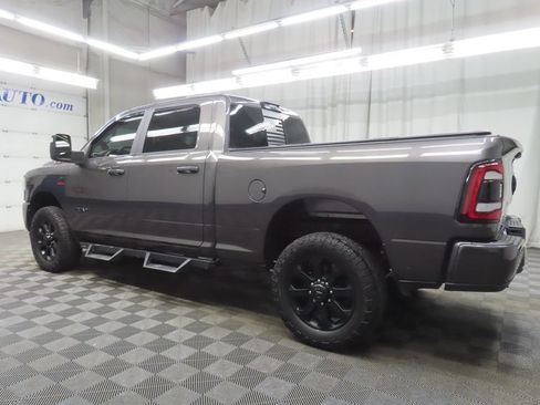 Used 2024 RAM 2500 Big Horn w/ Night Edition AWD/4WD image 5