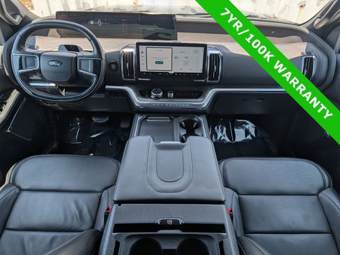 Certified 2025 Ford Expedition Max Platinum w/ Stealth Appearance Package AWD/4WD image 19