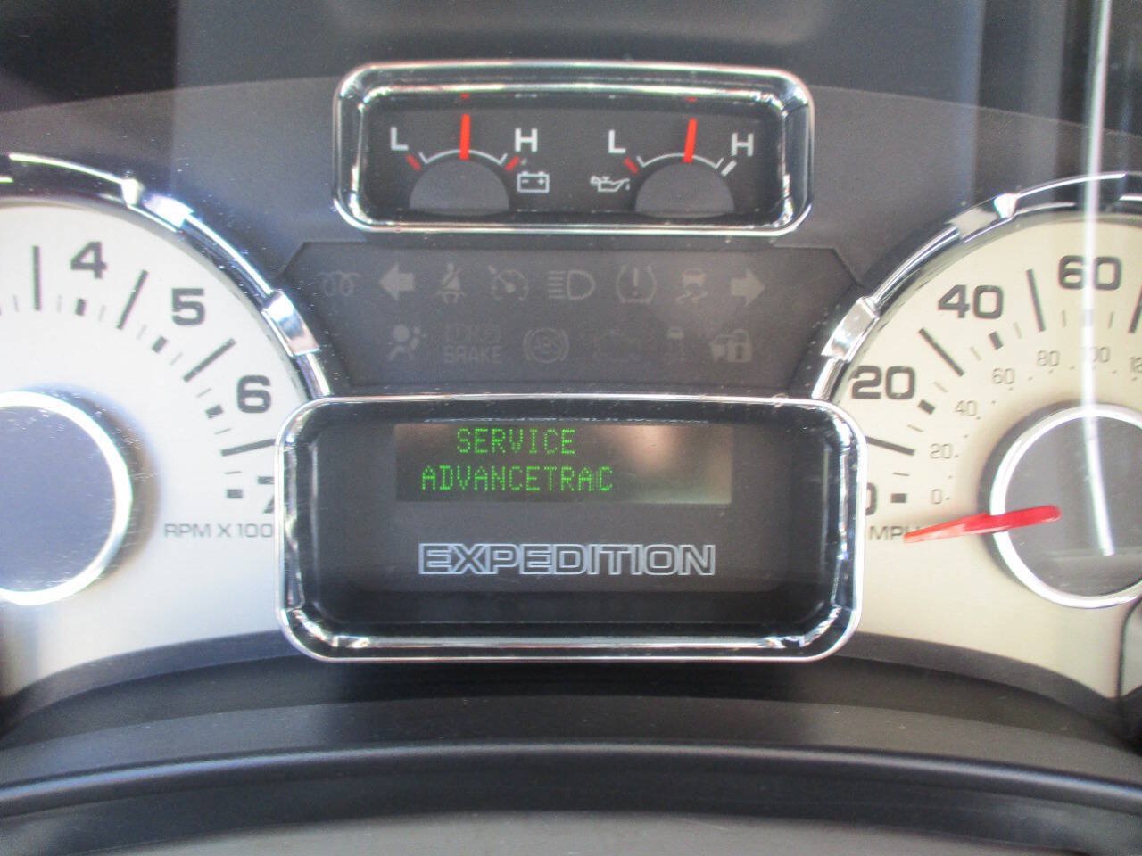 Used 2013 Ford Expedition EL Limited RWD image 17