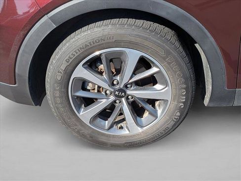 Used 2019 Kia Sorento EX image 17