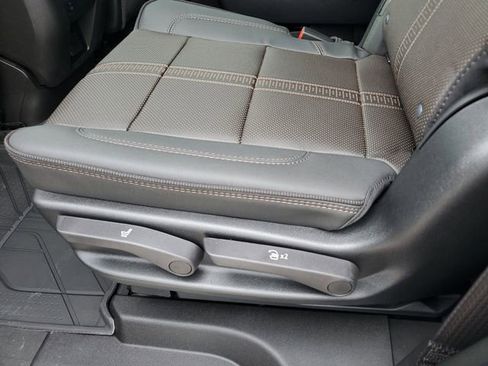 New 2026 Chevrolet Tahoe High Country w/ LPO, Illumination Package image 15