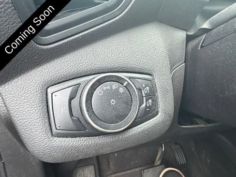 Used 2016 Ford Escape SE w/ Equipment Group 201A FWD image 11