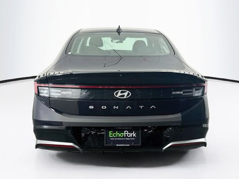 Used 2025 Hyundai Sonata SEL FWD image 7