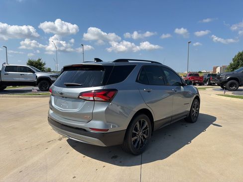Used 2024 Chevrolet Equinox RS FWD image 5